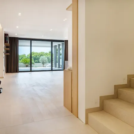 Brela-rogac 1 וילה באסקה וודה