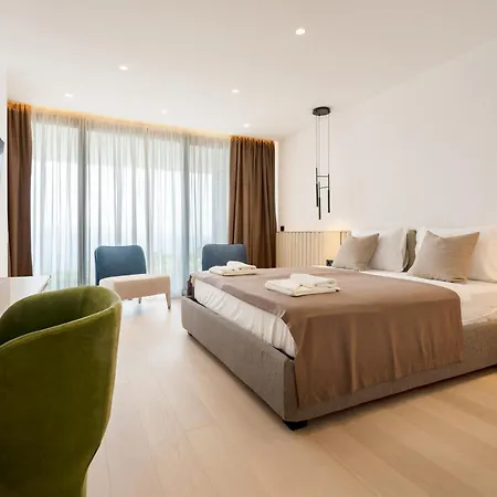 Brela-rogac 1 באסקה וודה