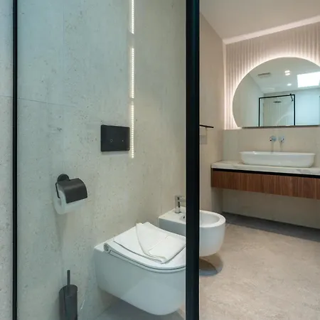 Brela-rogac 1 באסקה וודה