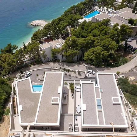 Brela-rogac 1 * באסקה וודה